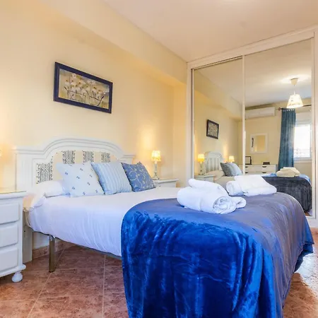 Апартаменти Apartamento Suenos De La Axerquia Centro *